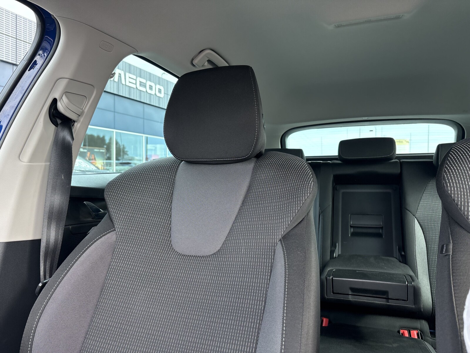 Škoda Octavia Combi - zdjęcie 12
