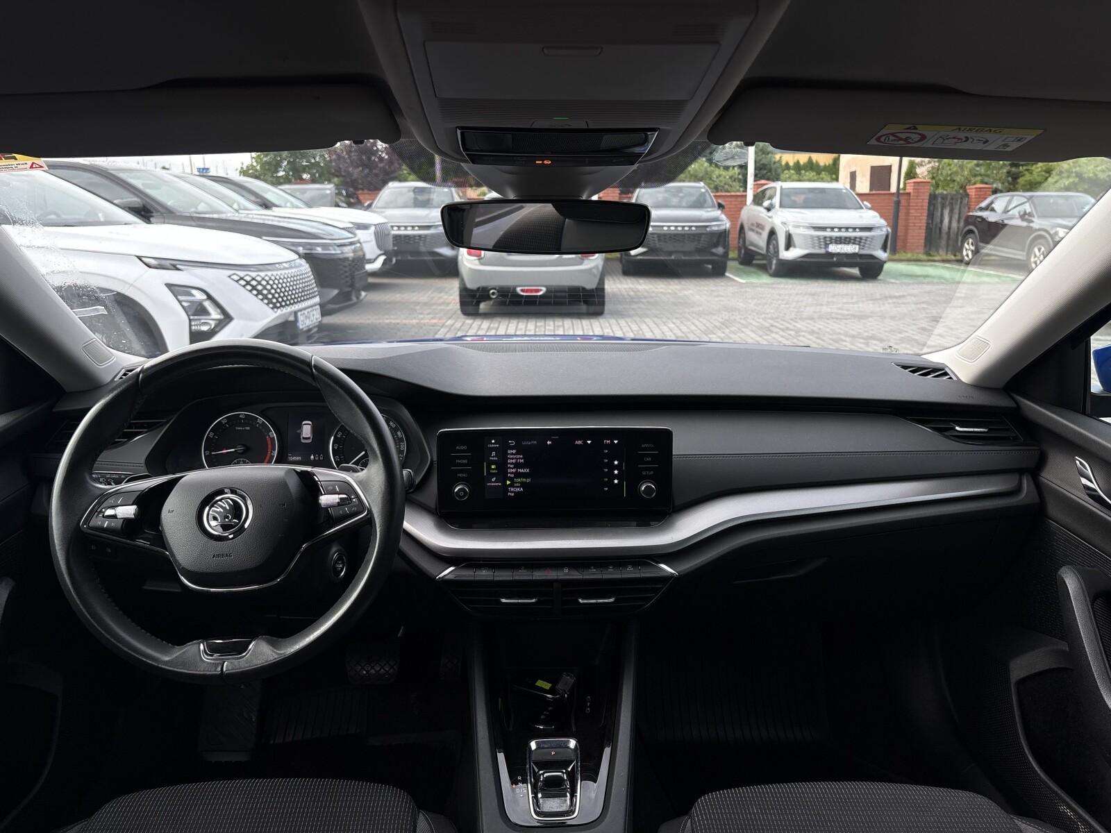 Škoda Octavia Combi - zdjęcie 15