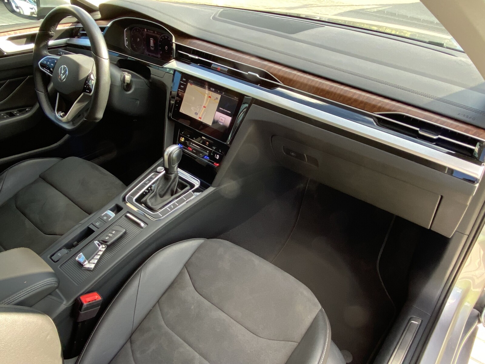 Volkswagen Arteon Shooting Brake - zdjęcie 15