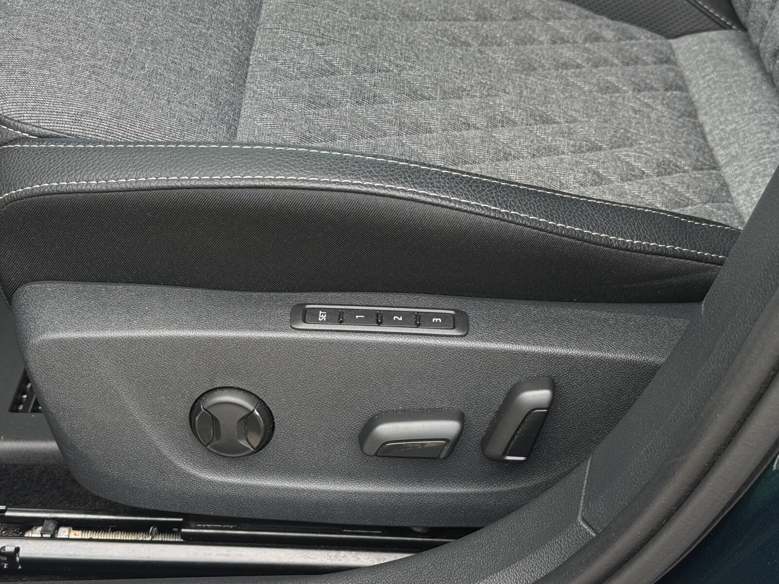 Škoda Octavia - zdjęcie 38