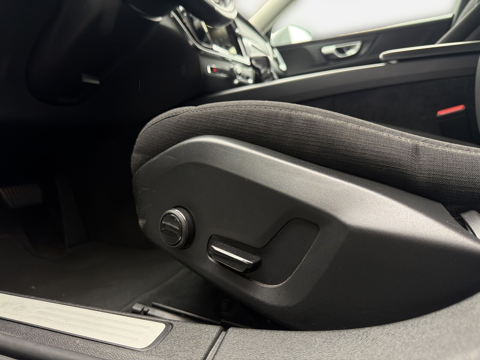Volvo V60 - zdjęcie 24