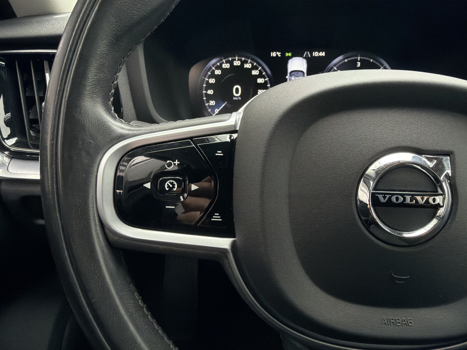 Volvo V60 - zdjęcie 14
