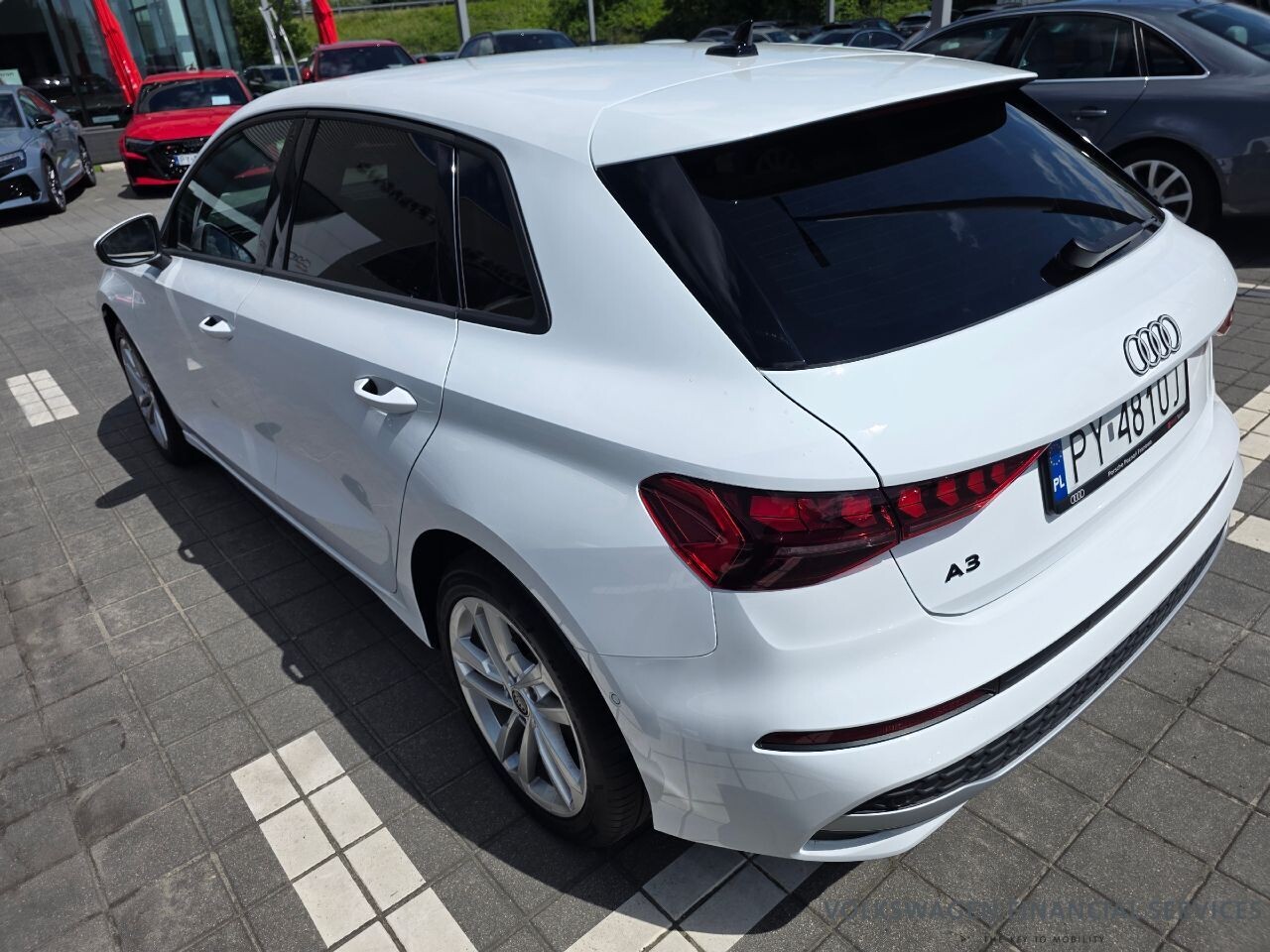 Audi A3 Sportback - zdjęcie 6