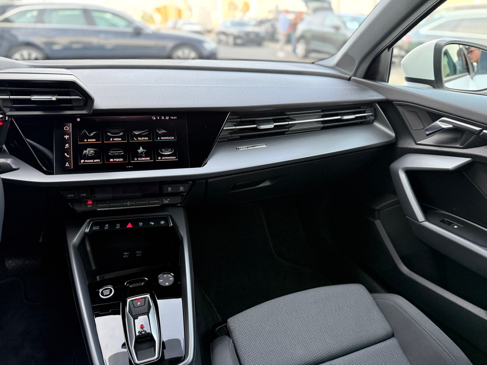 Audi A3 Sportback - zdjęcie 13