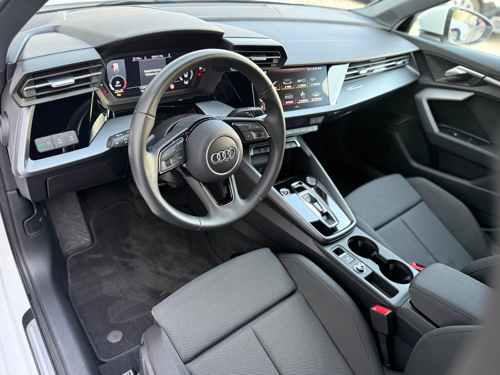 Audi A3 Sportback - zdjęcie 16