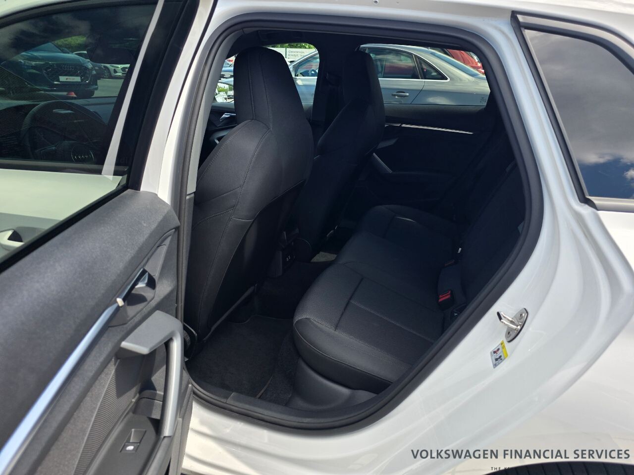 Audi A3 Sportback - zdjęcie 9
