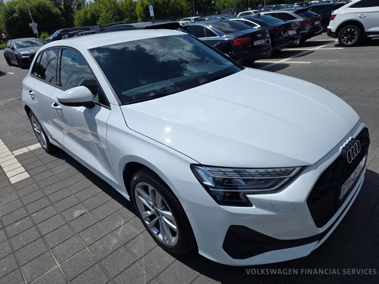 Audi A3 Sportback - zdjęcie 3