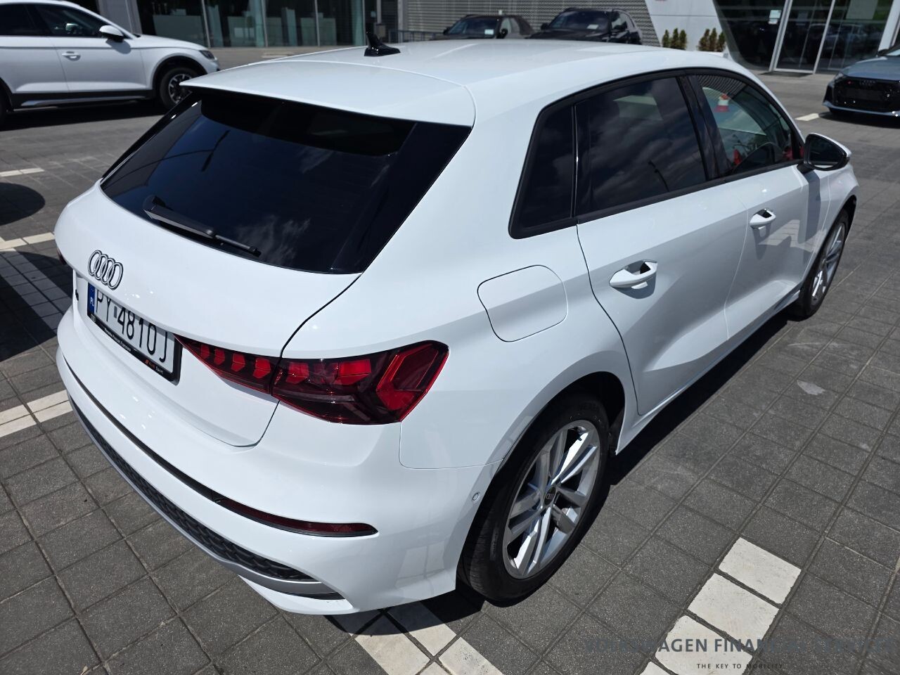 Audi A3 Sportback - zdjęcie 4