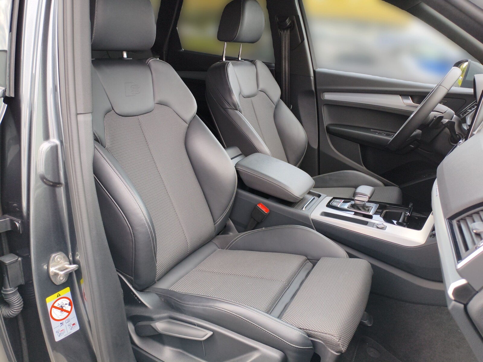 Audi Q5 - zdjęcie 12