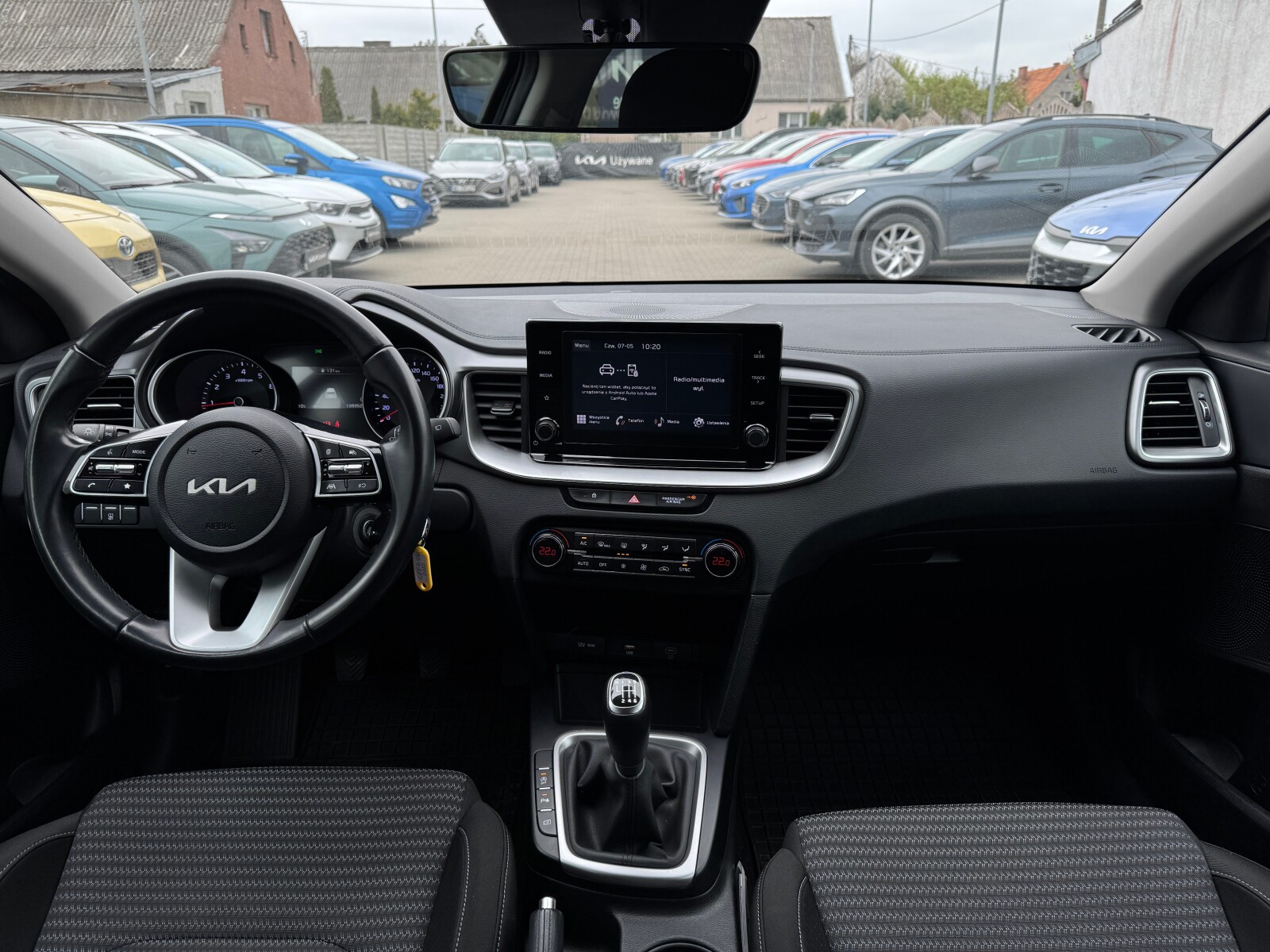 Kia Ceed - zdjęcie 19