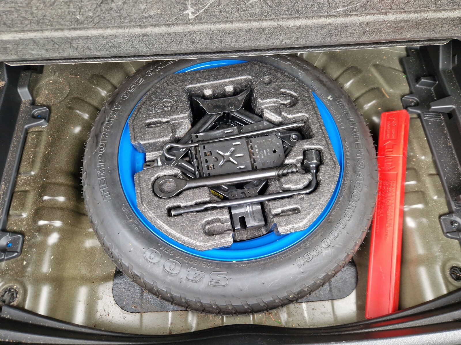 Hyundai Kona - zdjęcie 13