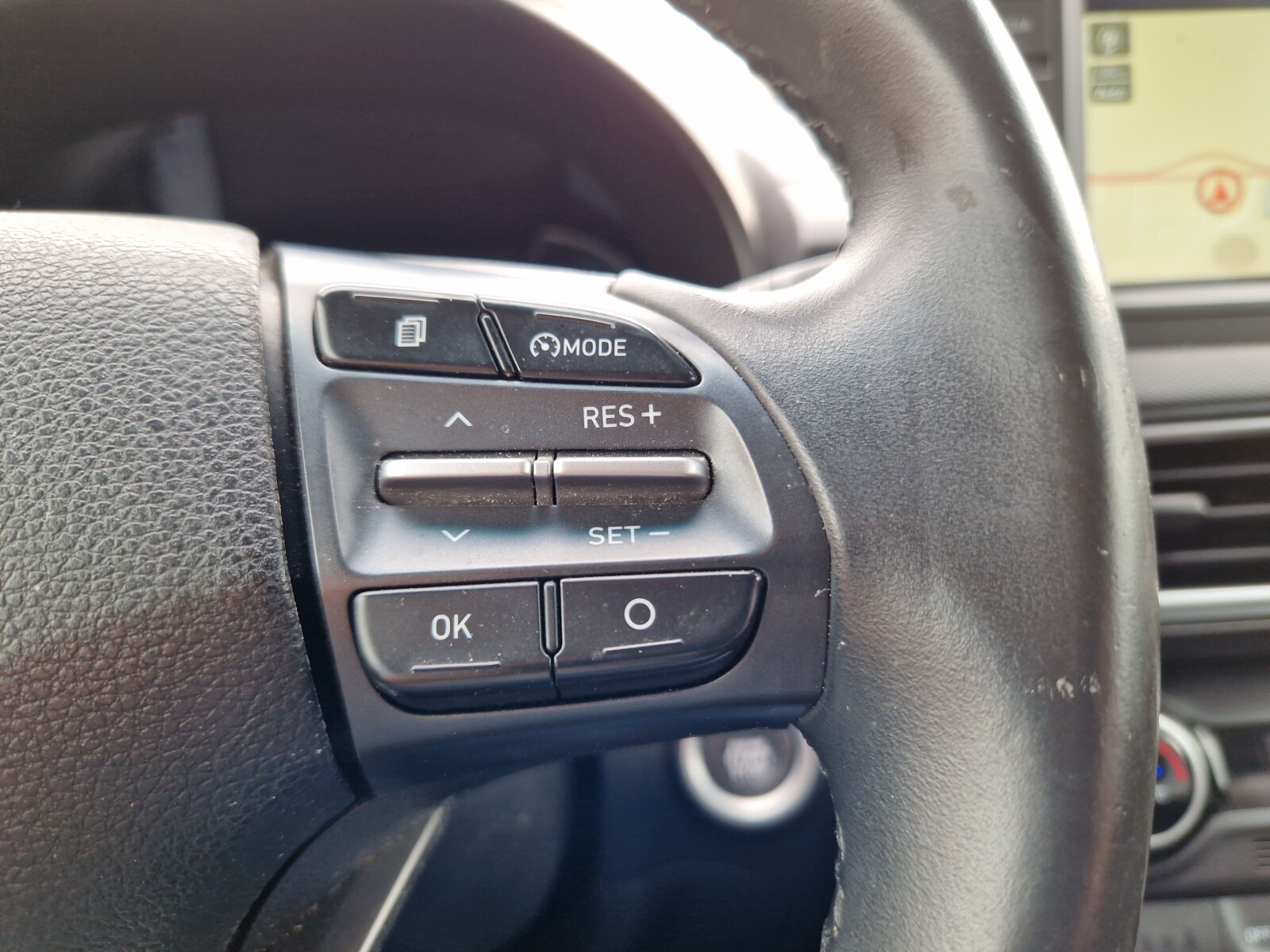 Hyundai Kona - zdjęcie 22