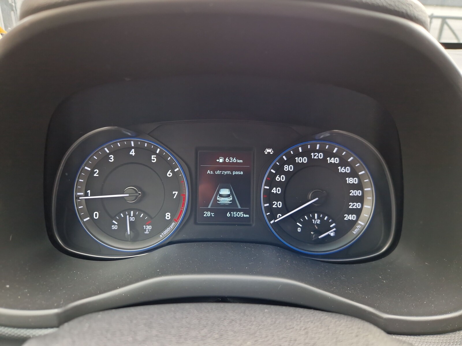 Hyundai Kona - zdjęcie 20