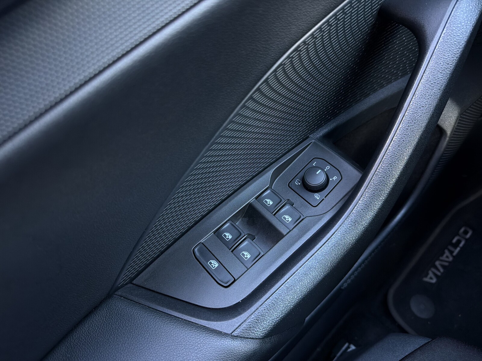 Škoda Octavia - zdjęcie 22