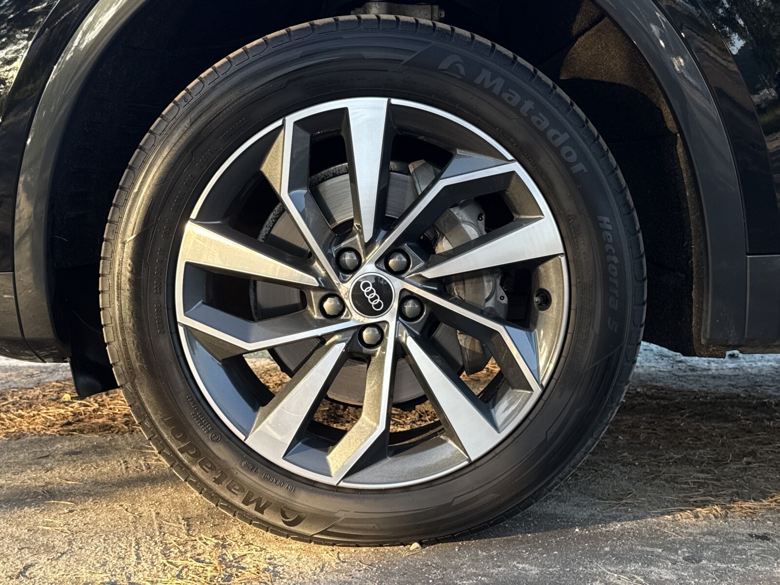 Audi Q5 Sportback - zdjęcie 35