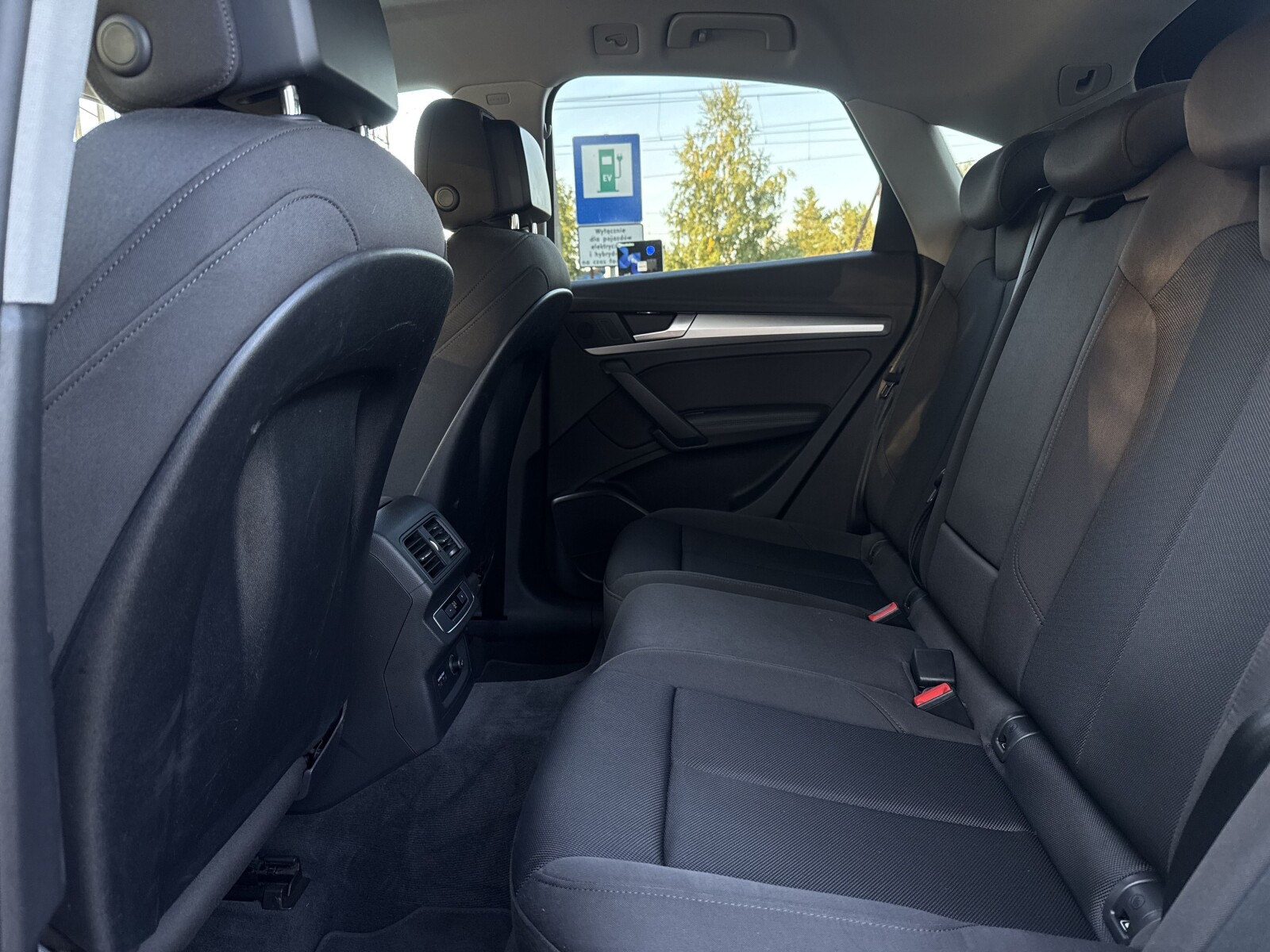 Audi Q5 Sportback - zdjęcie 31