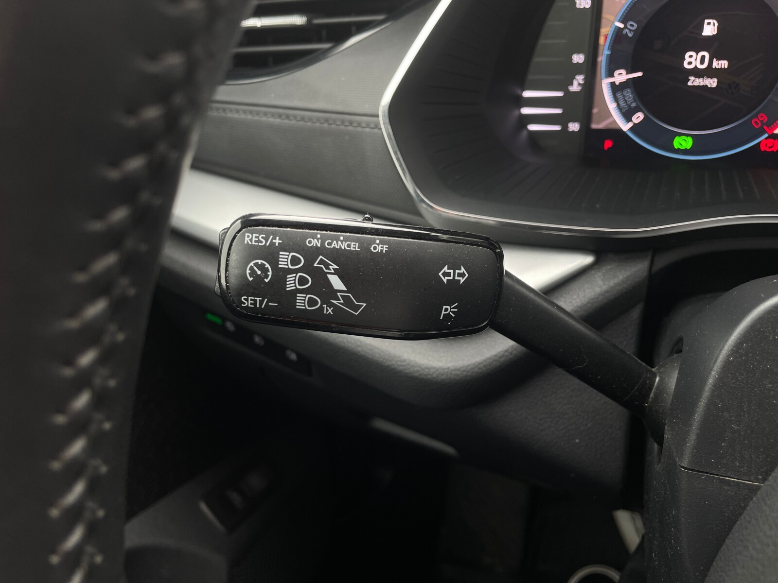 Škoda Octavia Combi - zdjęcie 25