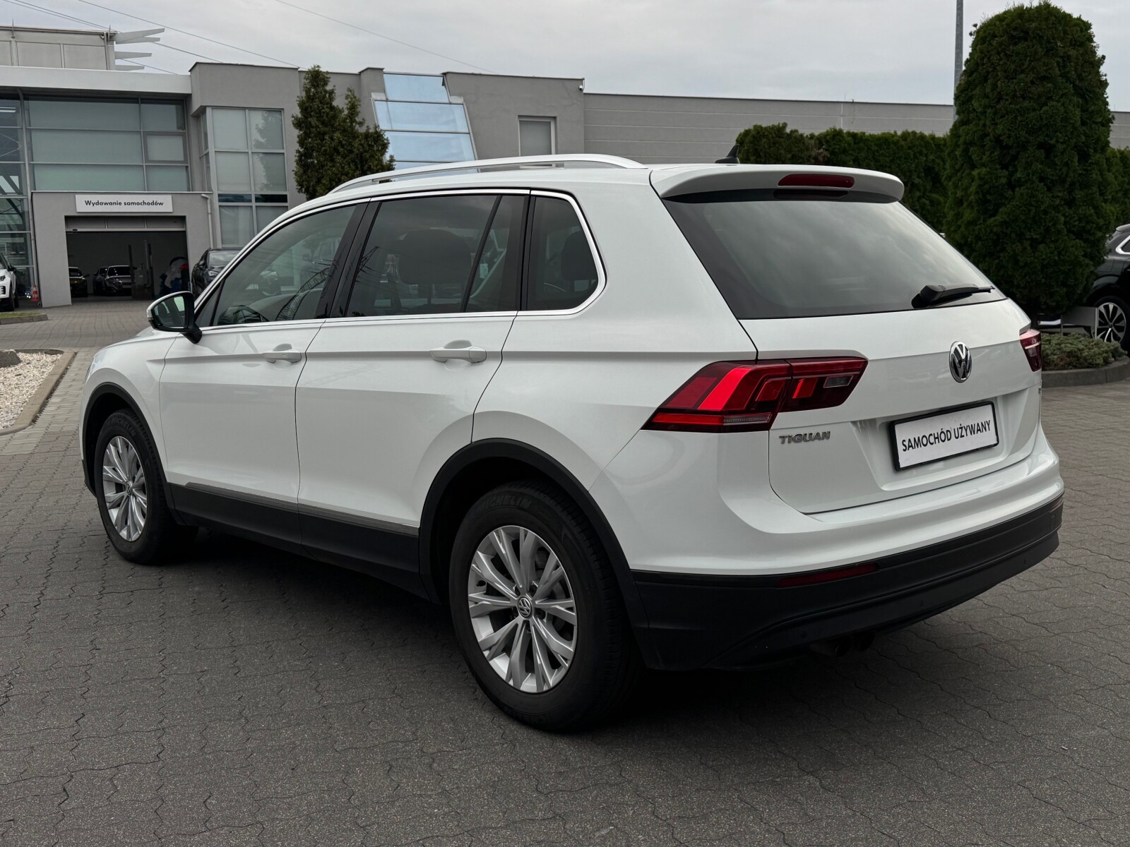 Volkswagen Tiguan - zdjęcie 4