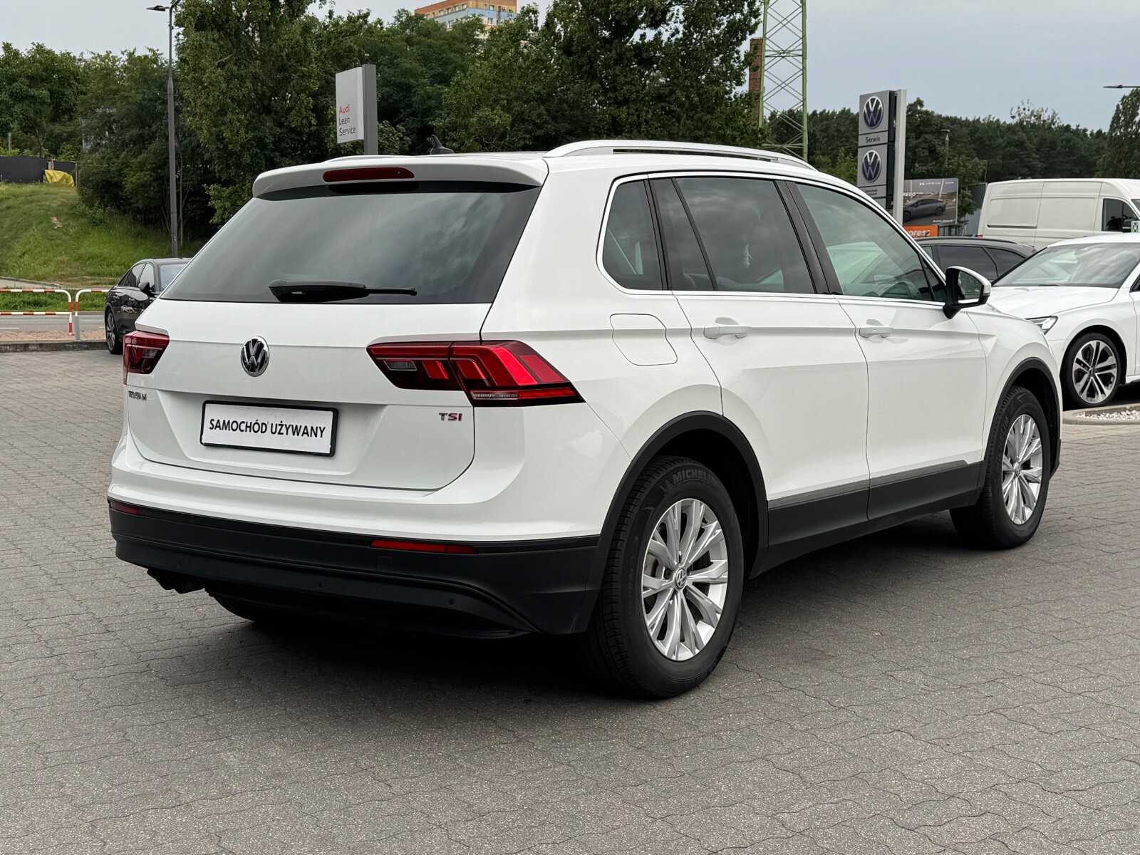 Volkswagen Tiguan - zdjęcie 3