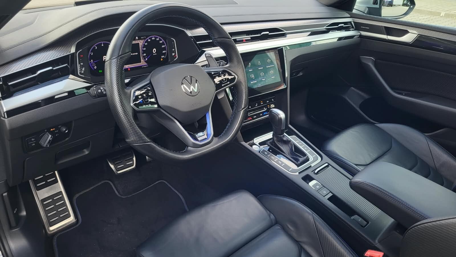Volkswagen Arteon Shooting Brake - zdjęcie 9
