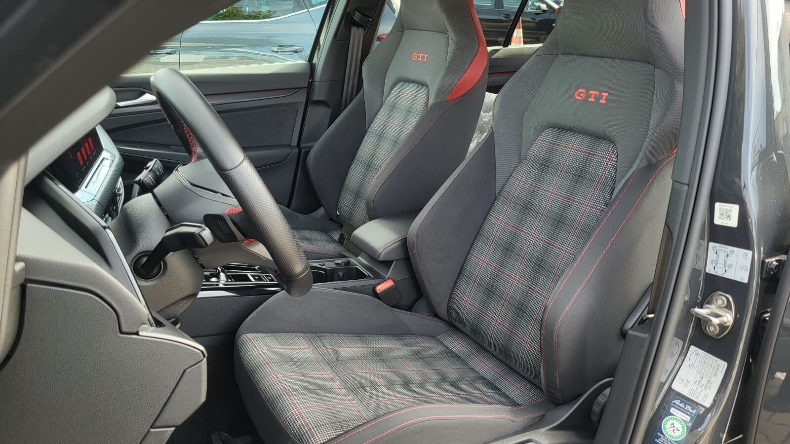Volkswagen Golf - zdjęcie 10