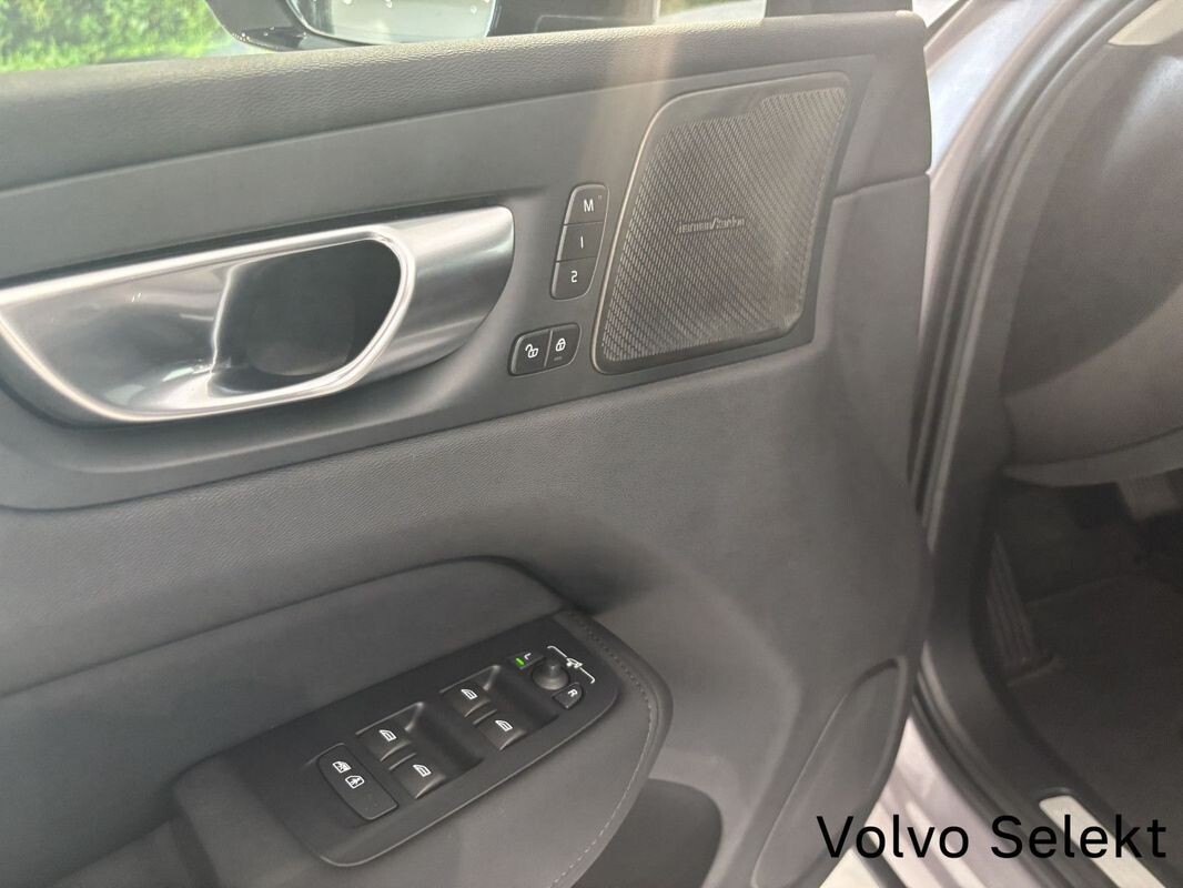 Volvo XC 60 - zdjęcie 14