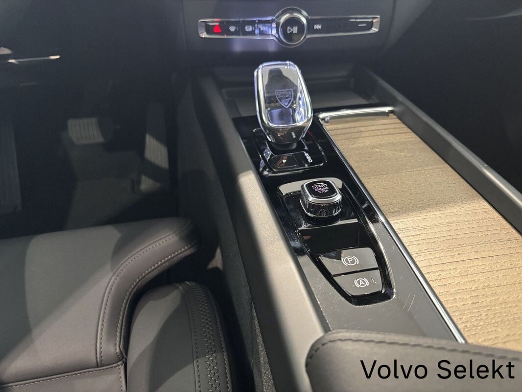 Volvo XC 60 - zdjęcie 6