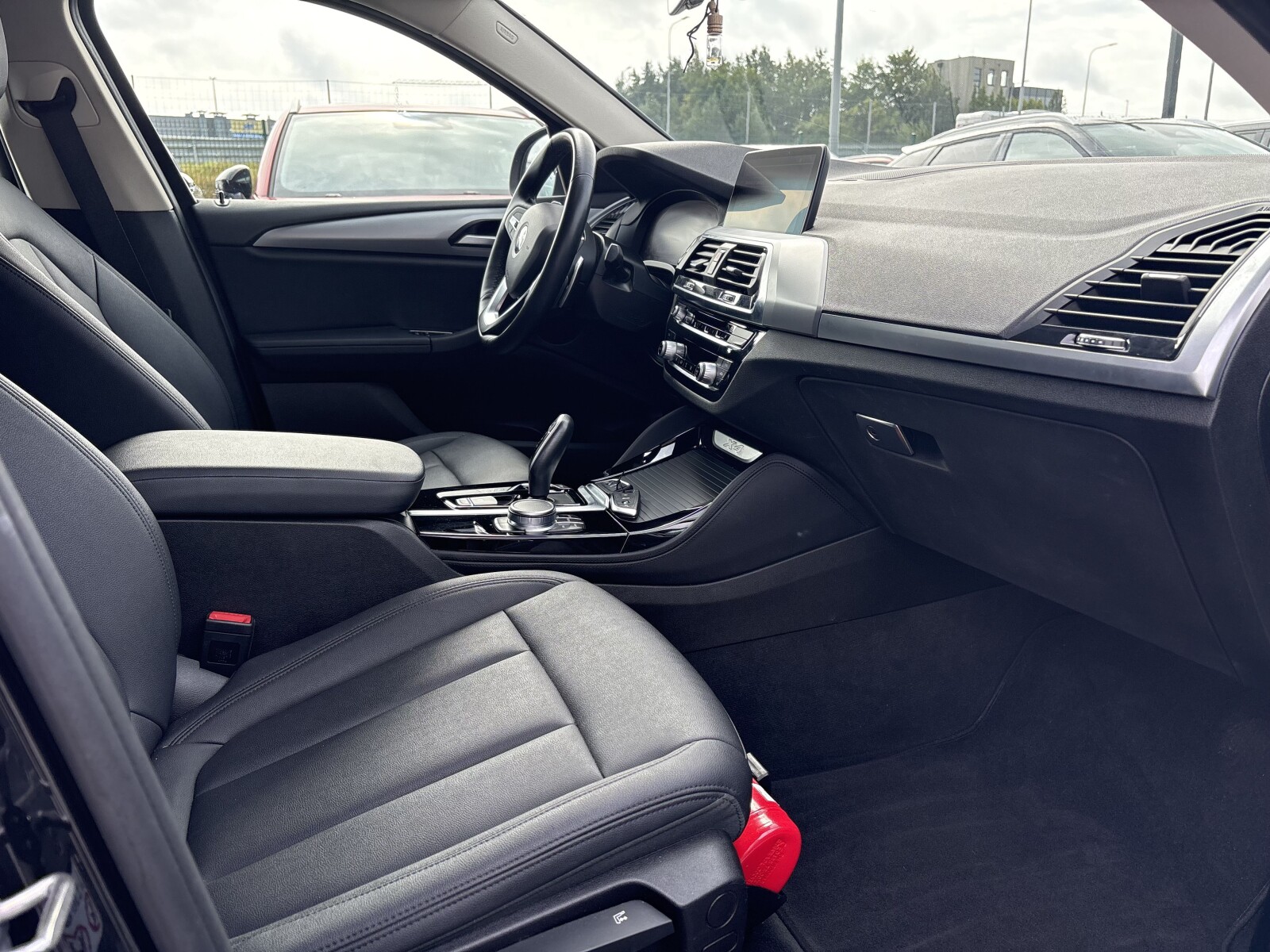 BMW X4 - zdjęcie 9