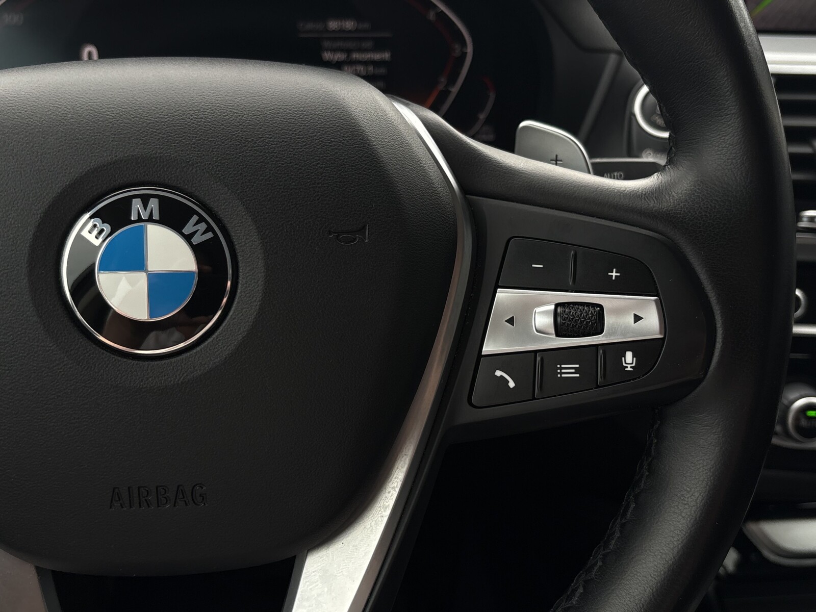 BMW X4 - zdjęcie 16