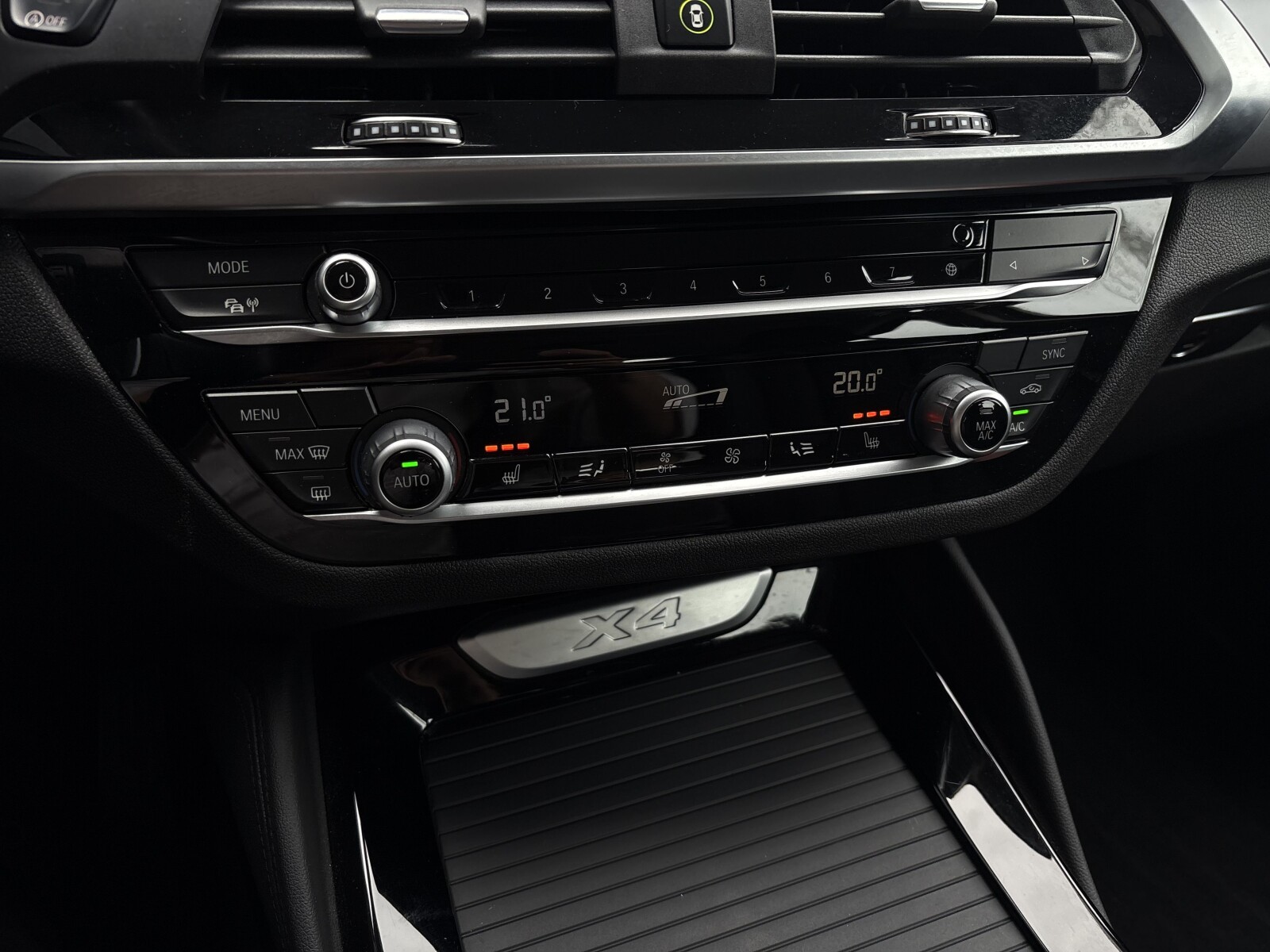 BMW X4 - zdjęcie 24