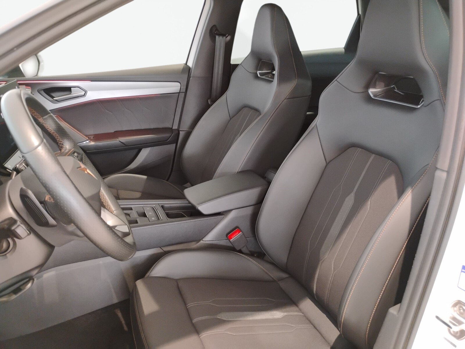 Cupra Leon Sportstourer - zdjęcie 10