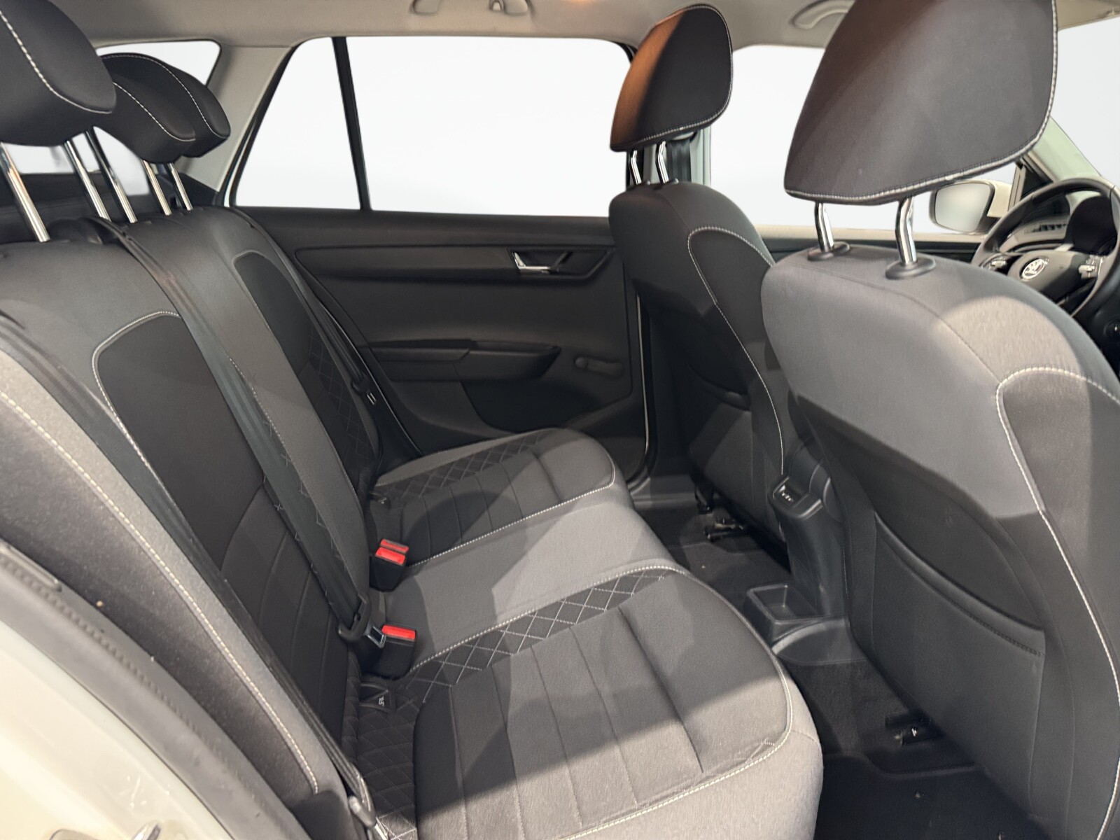 Škoda Fabia - zdjęcie 17