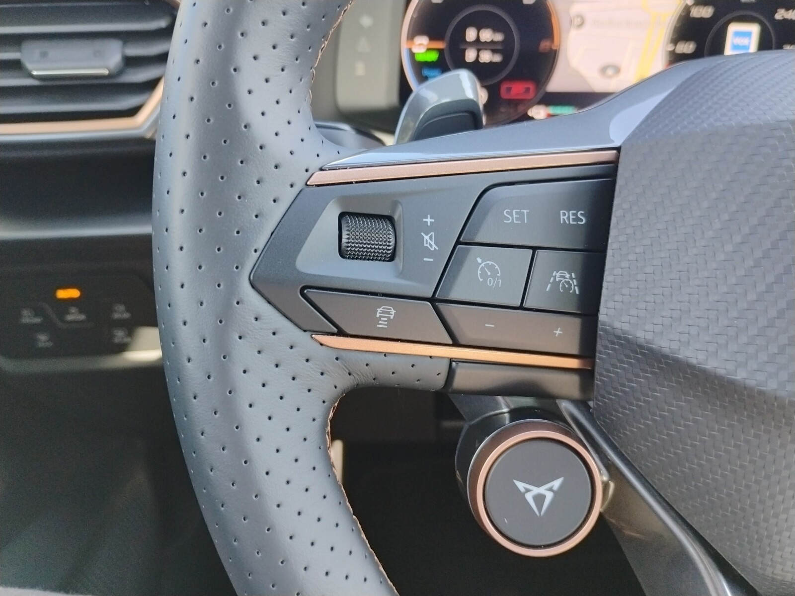 Cupra Formentor - zdjęcie 12