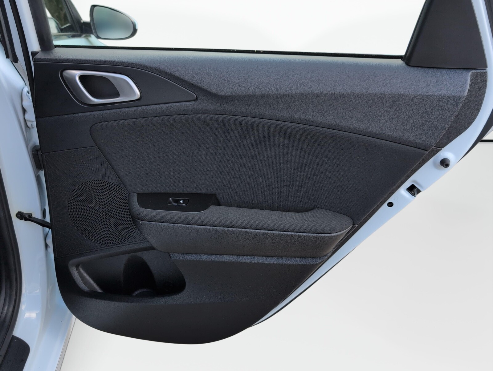 Kia Ceed - zdjęcie 12