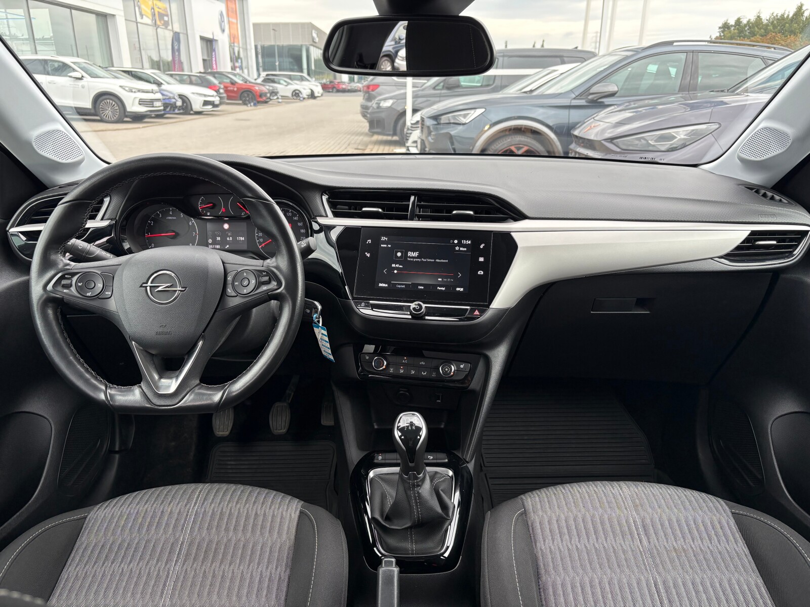 Opel Corsa - zdjęcie 9