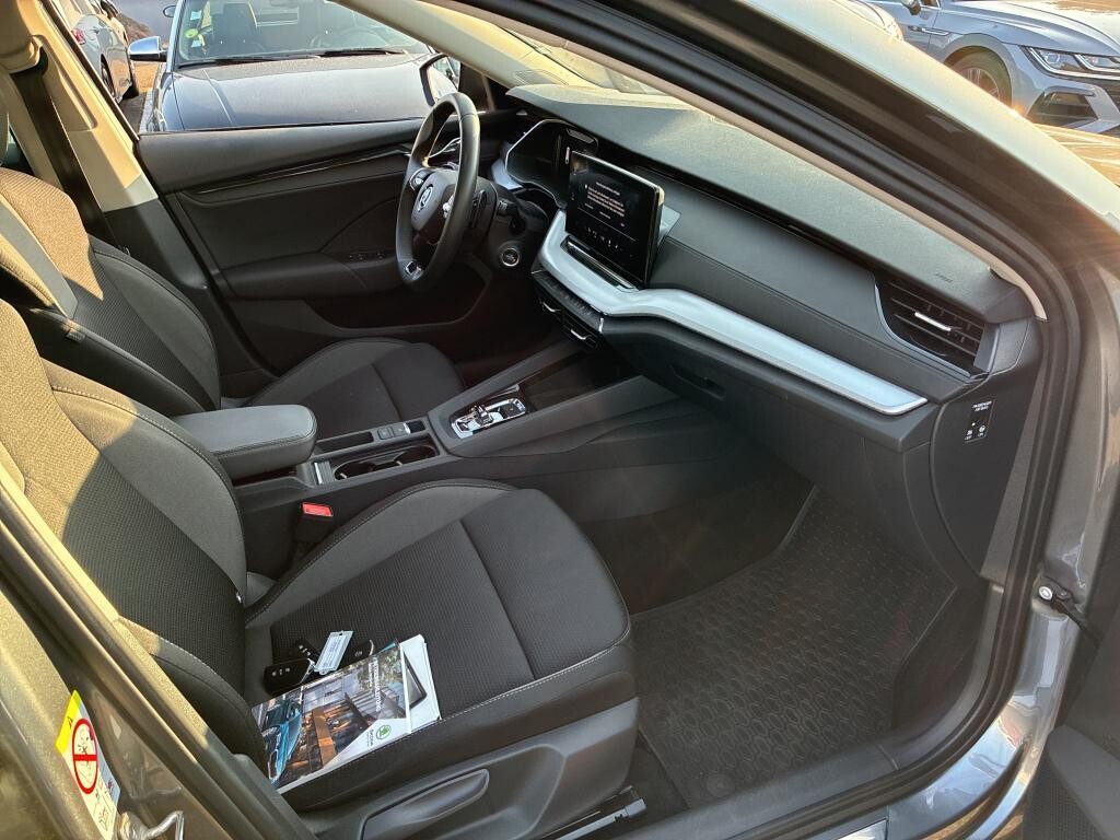 Škoda Octavia Combi - zdjęcie 6
