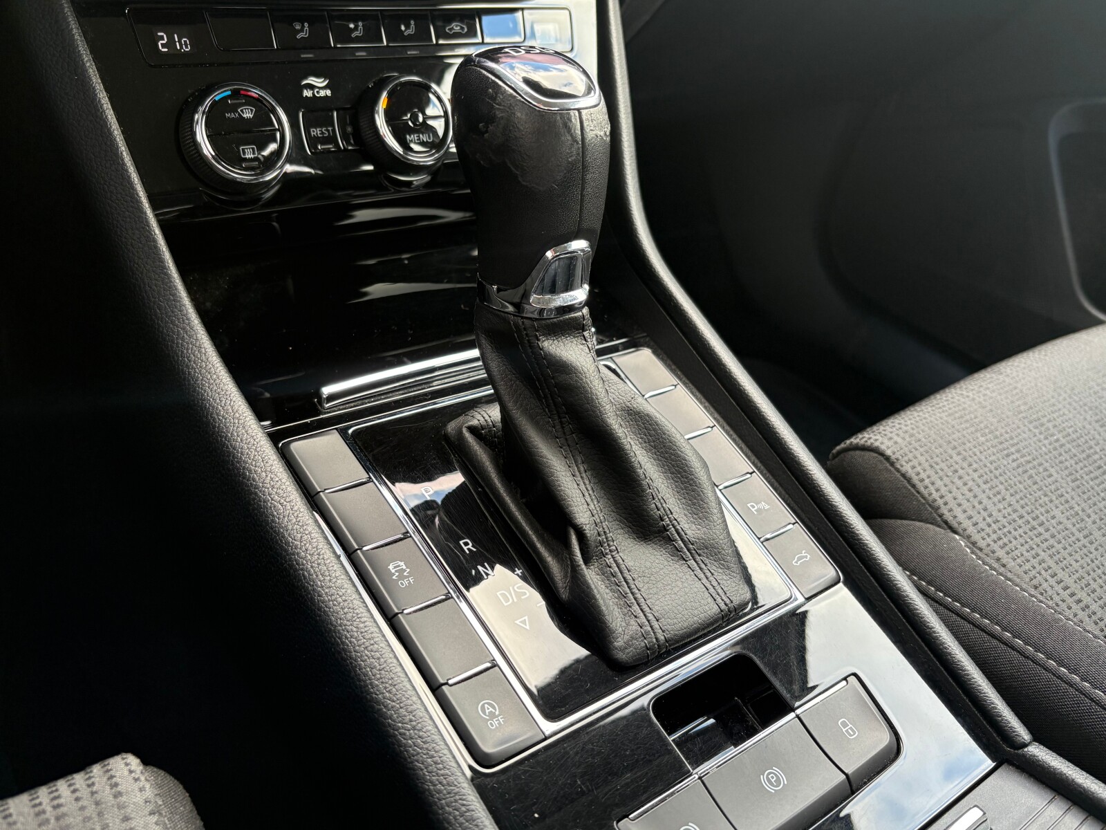 Škoda Superb - zdjęcie 28