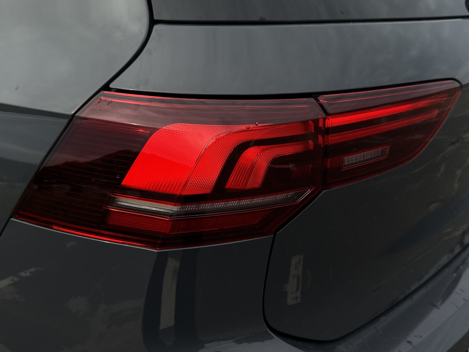 Volkswagen Golf - zdjęcie 39