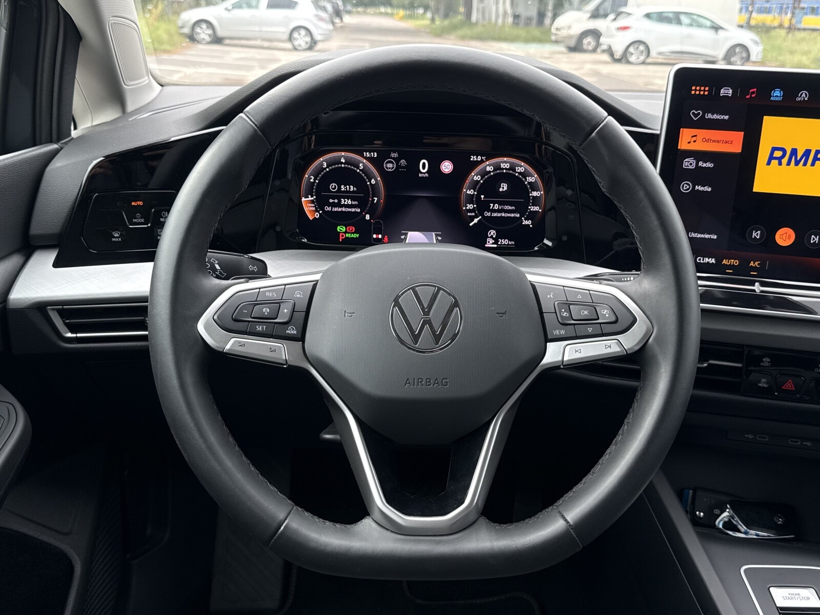 Volkswagen Golf - zdjęcie 15