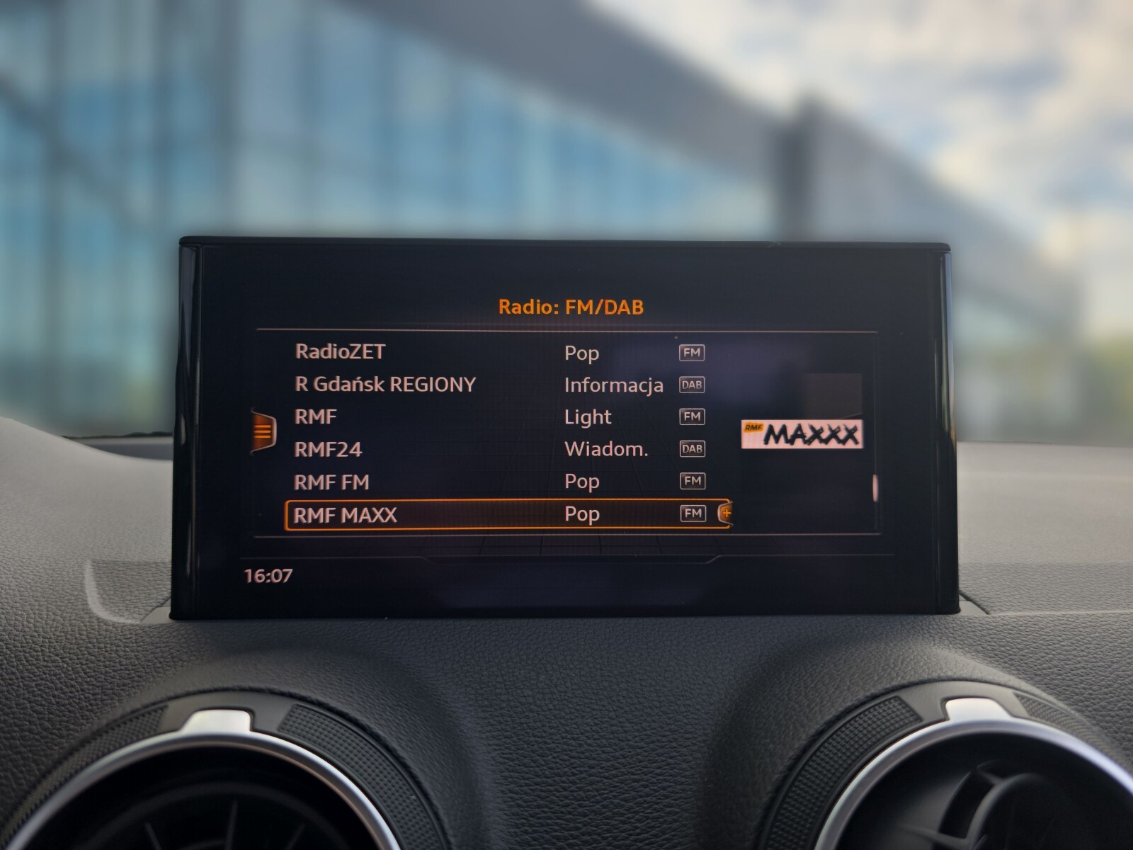Audi Q2 - zdjęcie 19