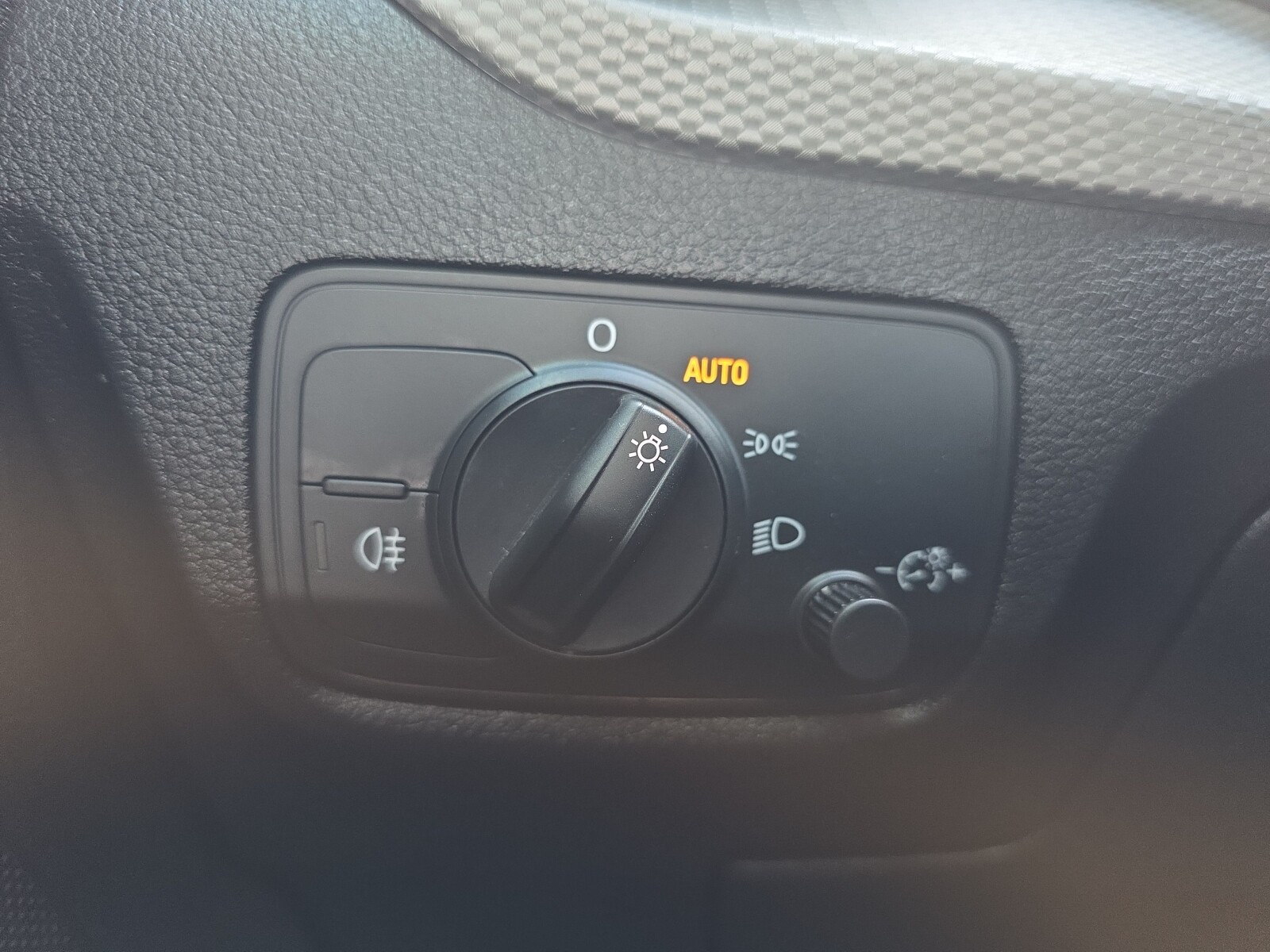 Audi Q2 - zdjęcie 11