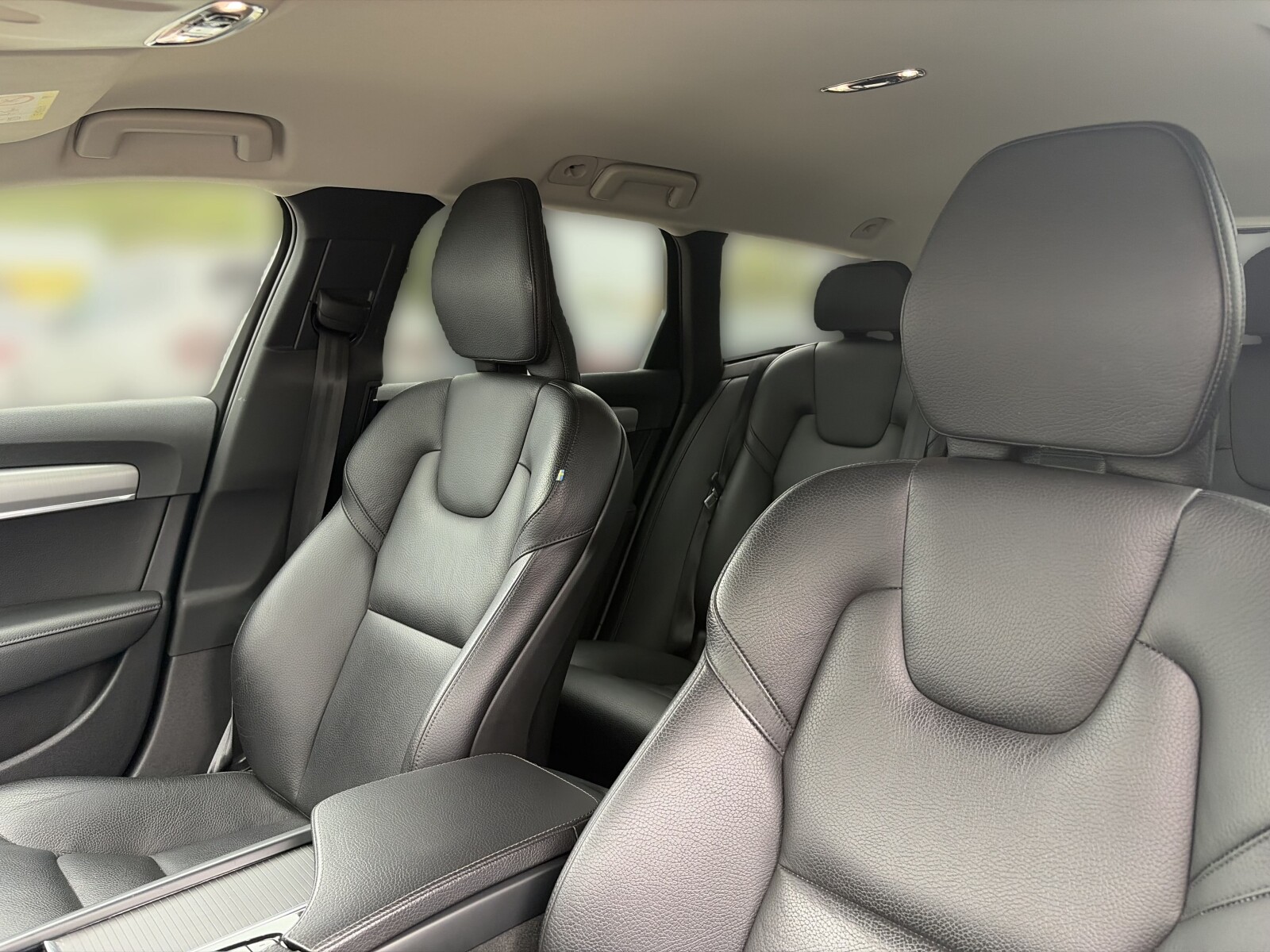 Volvo V90 - zdjęcie 11