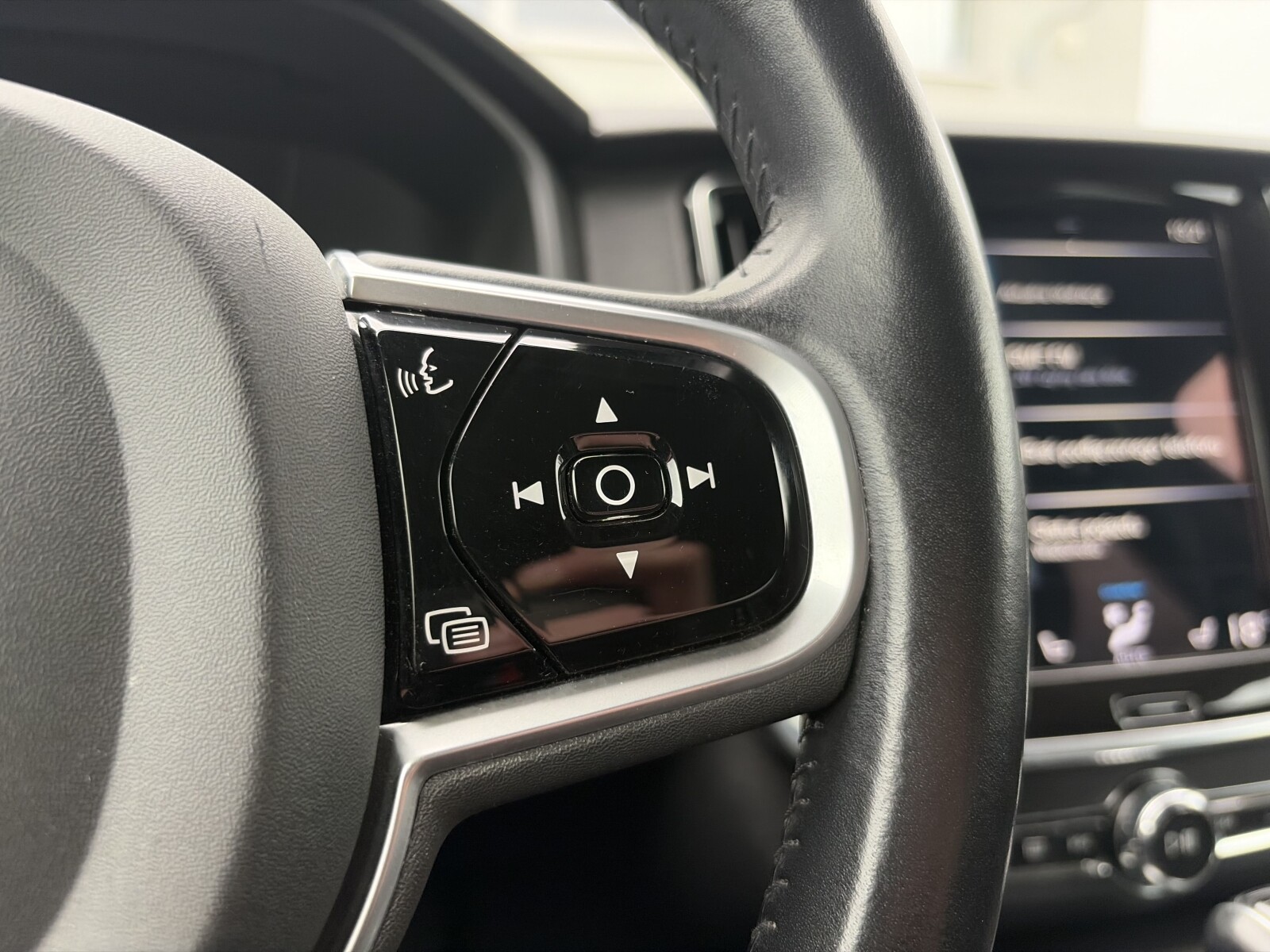 Volvo V90 - zdjęcie 23
