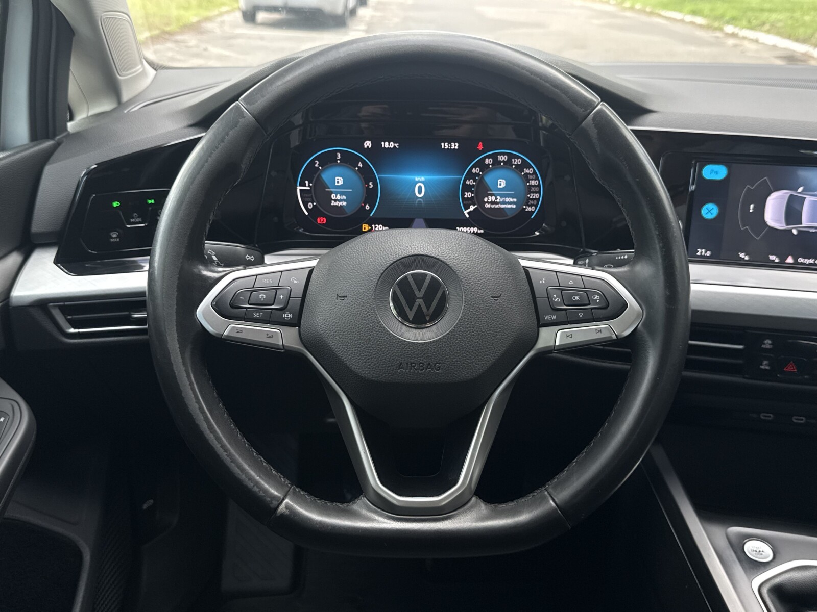 Volkswagen Golf - zdjęcie 15