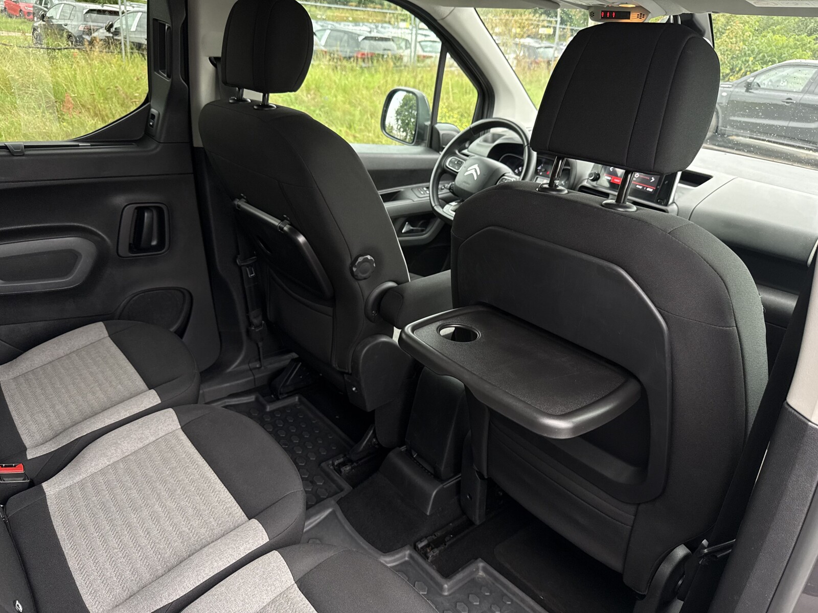 Citroën Berlingo - zdjęcie 32
