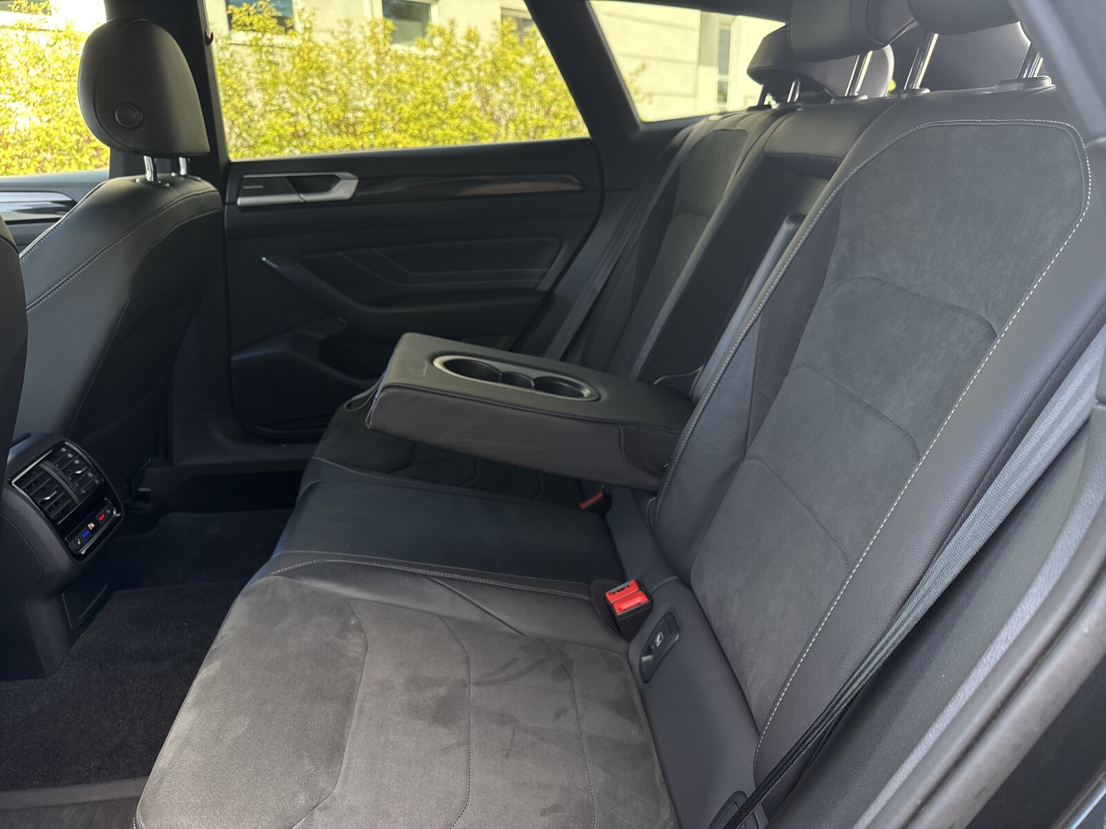 Volkswagen Arteon Shooting Brake - zdjęcie 33