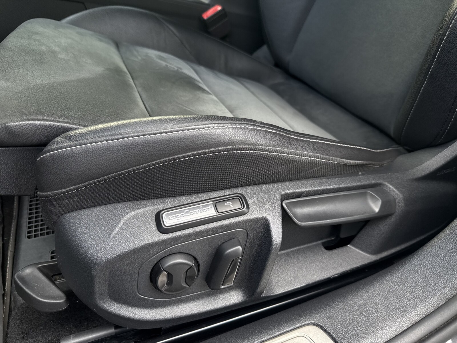 Volkswagen Arteon Shooting Brake - zdjęcie 14