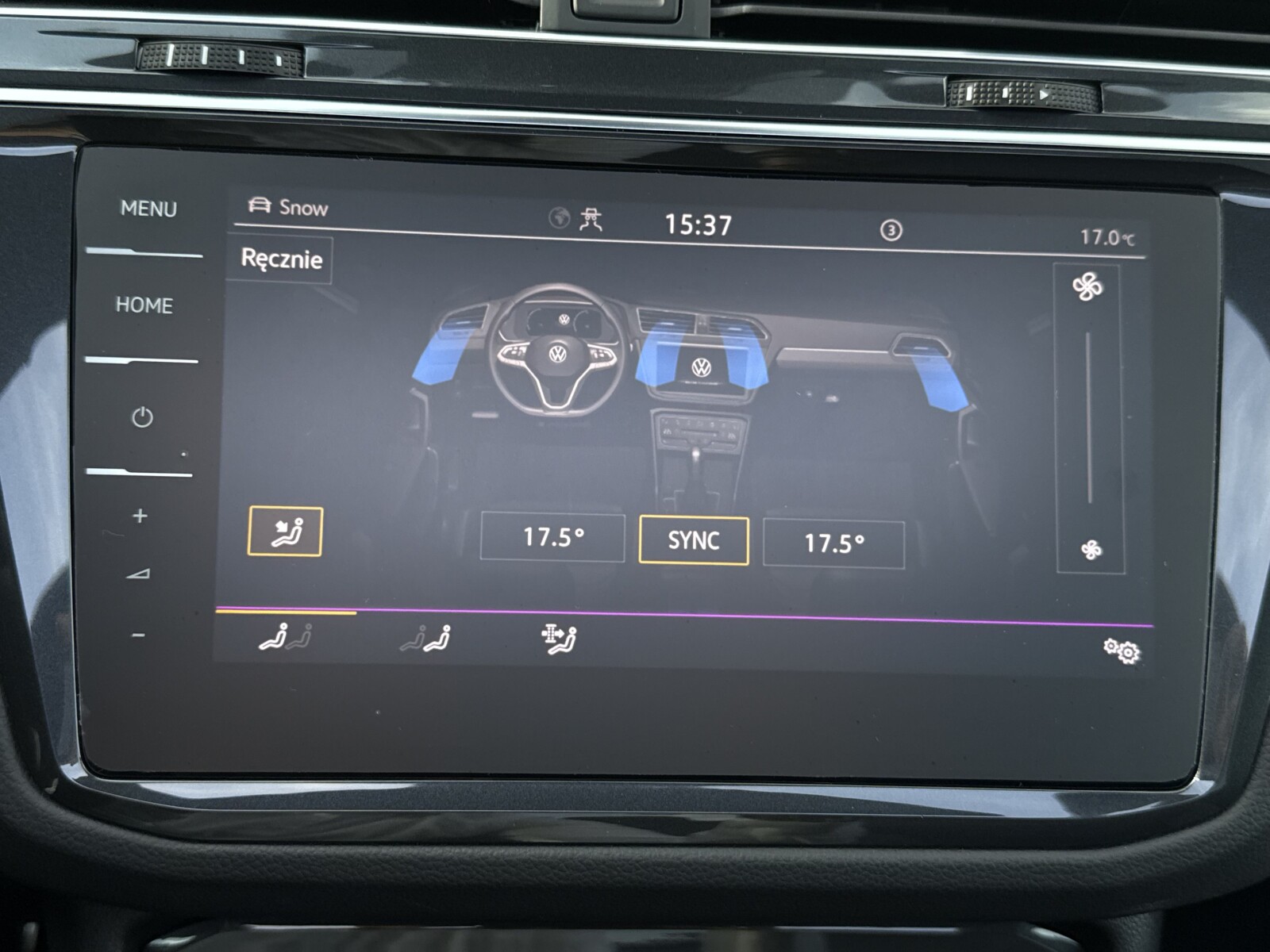 Volkswagen Tiguan - zdjęcie 24