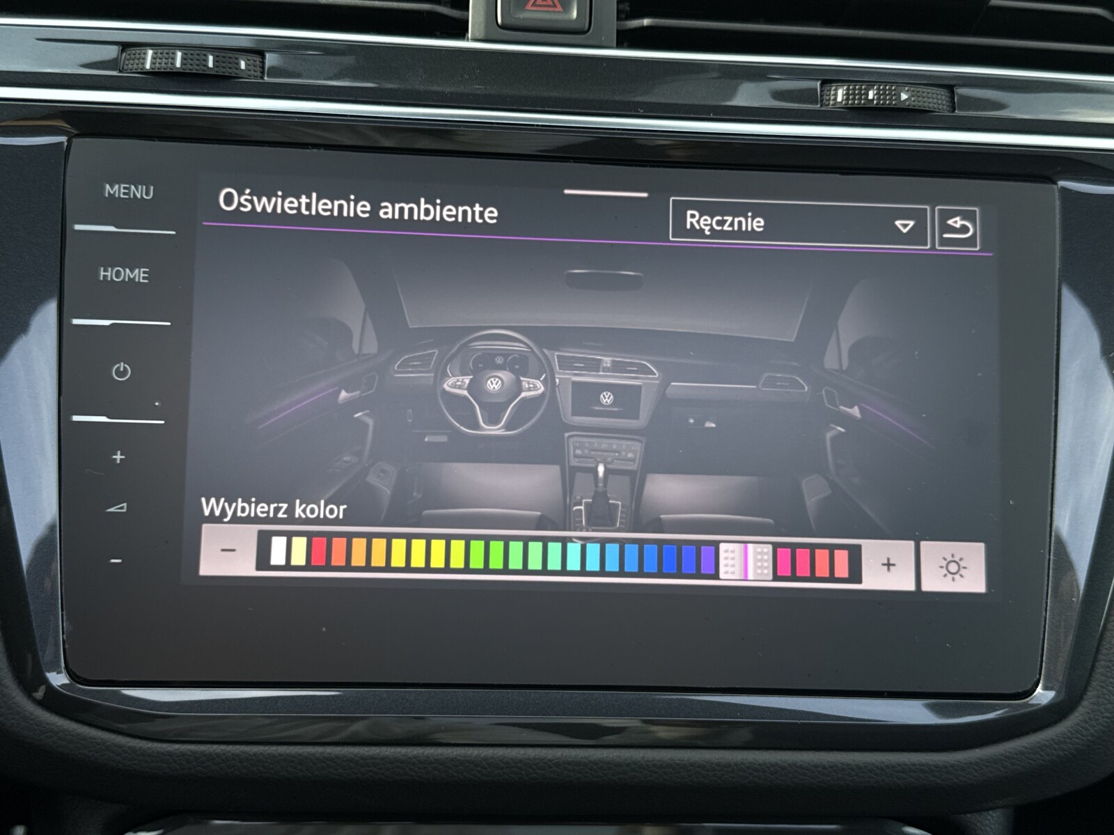 Volkswagen Tiguan - zdjęcie 25