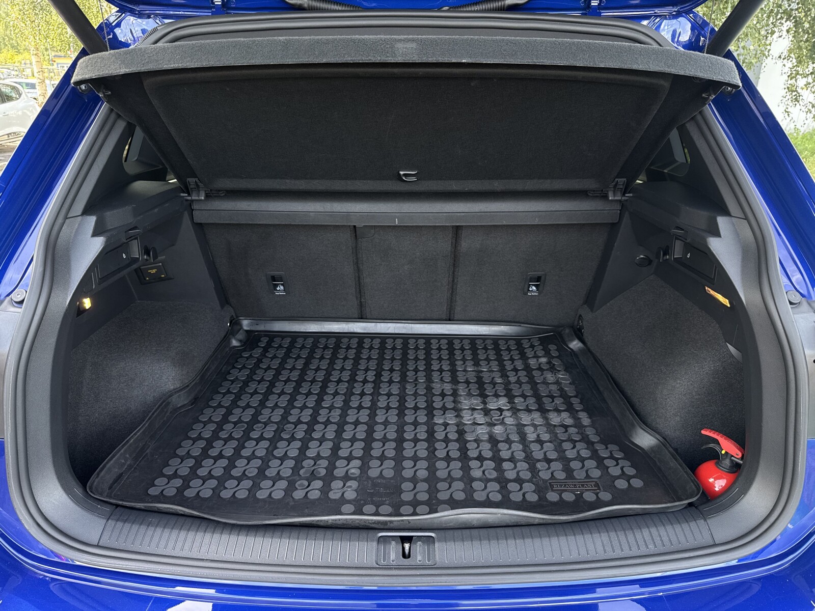 Volkswagen Tiguan - zdjęcie 33